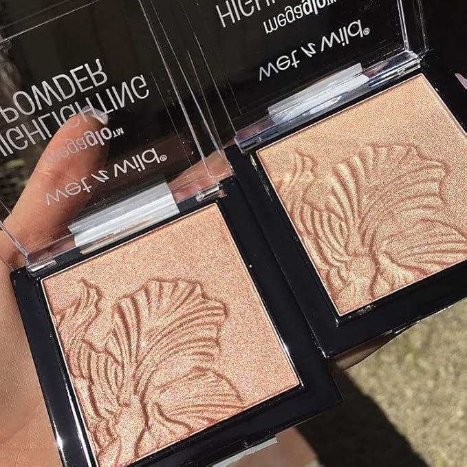wet n wild MegaGlo Highlighting Powder Warm Gold Golden Flower Crown
