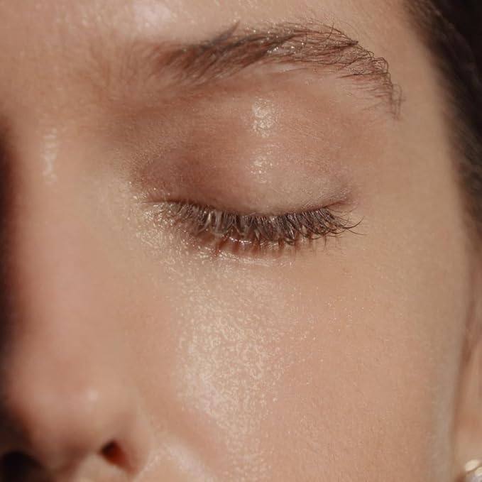 HELICONIA Face Toner – Lightweight Facial Mist with Mango, Honeysuckle & Lotus Flower | Hydrating | Calming & Antioxidant | for All Skin Types | Tropical Skincare | 100 ml