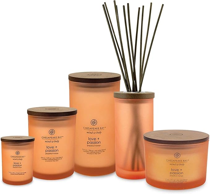 Chesapeake Bay Candle PT31905 Scented Candle, Love + Passion (Grapefruit Mango), Medium, Home Décor