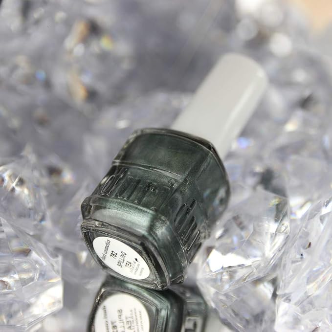 duri Nail Polish, 762 Spilling Tea, Hunter Green Metallic Shimmer, 0.45 Fl Oz