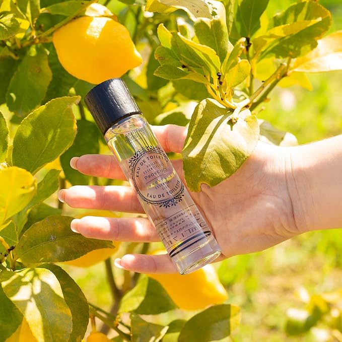 Panier des Sens – Provence Citrus Eau de Toilette 1.7 Floz – Fresh & Fruity Fragrance - Daily Light Perfume for Women - Parfum Crafted in Grasse, France - Gifts for Her - Elegant Packaging