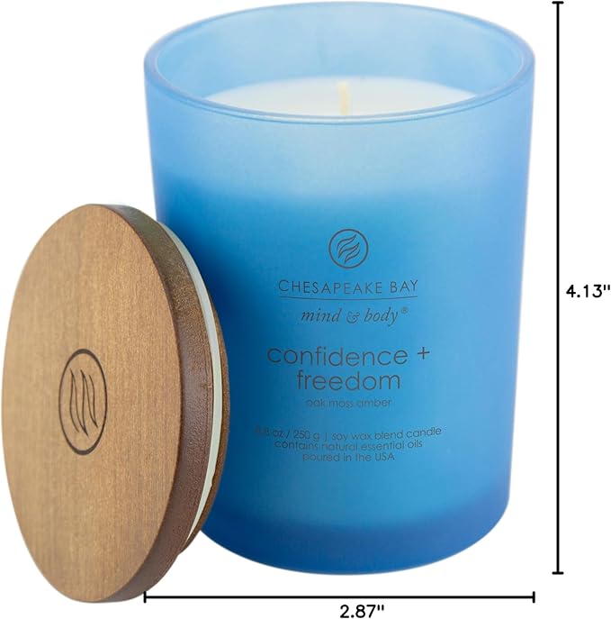 Chesapeake Bay Candle Scented Candle, Confidence + Freedom (Oak Moss Amber), Medium, Home Décor