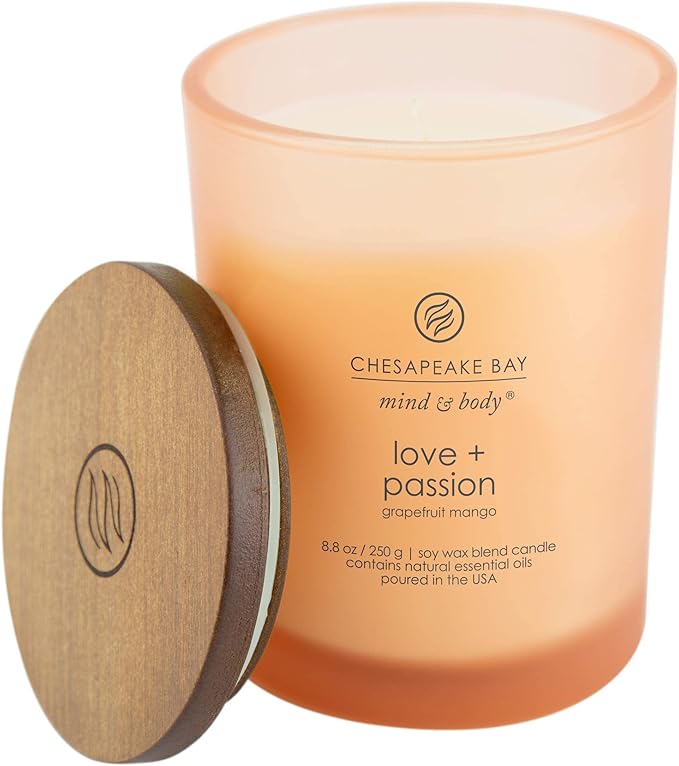 Chesapeake Bay Candle PT31905 Scented Candle, Love + Passion (Grapefruit Mango), Medium, Home Décor