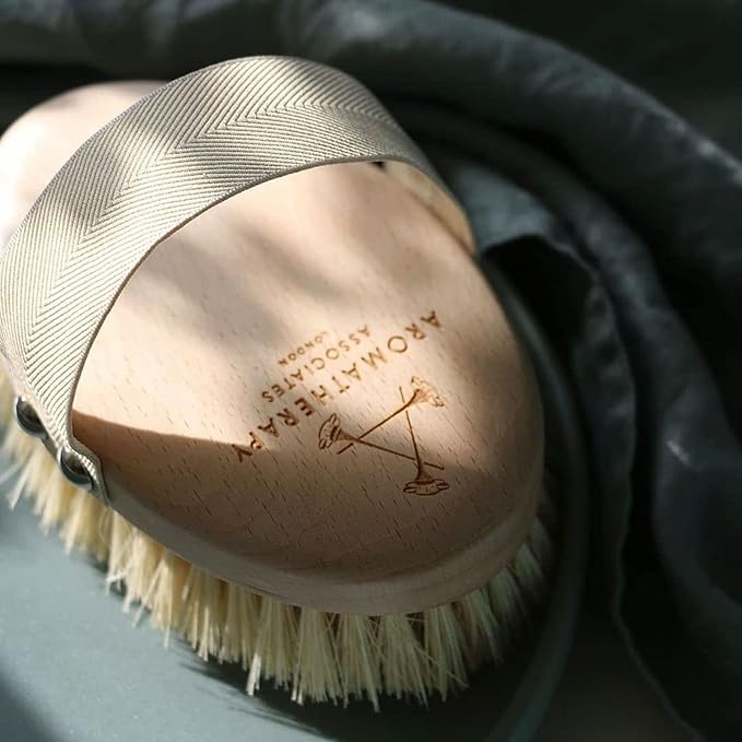 Aromatherapy Associates Revive Body Brush, Natural Dry Brush to Exfoliate Skin and Boost Circulation, Cellulite Brush Made of Natural and Sustainable Materials (1 Count)