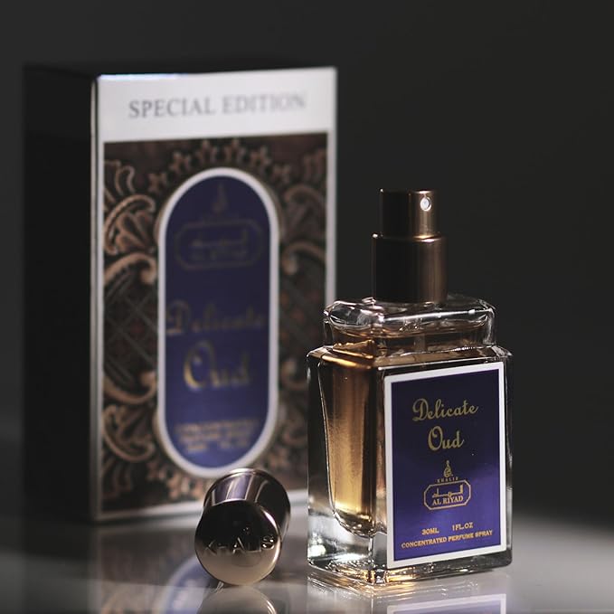 Maison d'Orient DELICATE OUD 30 mL ALRIYAD Special Edition: Unisex, Travel Size Toiletries Mini Perfume - Perfumes Arabes Para Hombres y Mujeres - Body spray Cologne