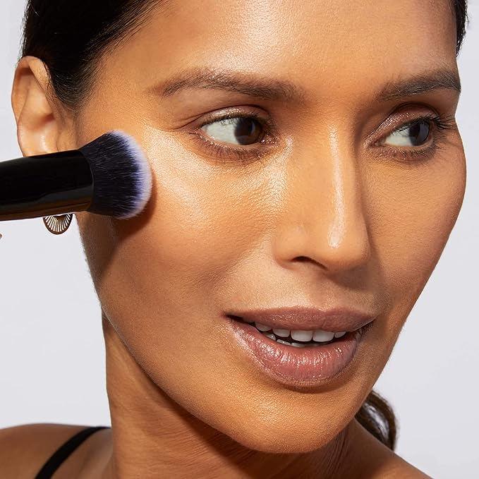 LAURA GELLER NEW YORK Foundation Makeup Brush - Creams and Liquids - Even Application and Blending Makeup