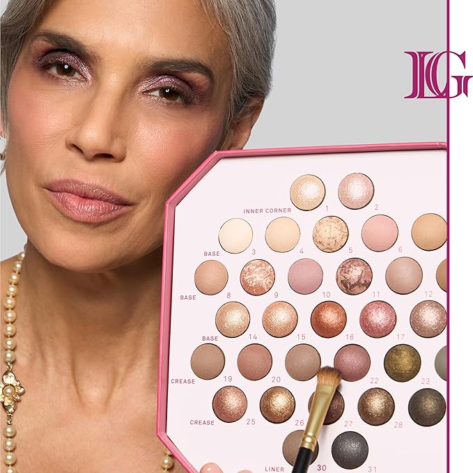 LAURA GELLER NEW YORK All-Over Eye Shadow Brush, Black Wooden Handle