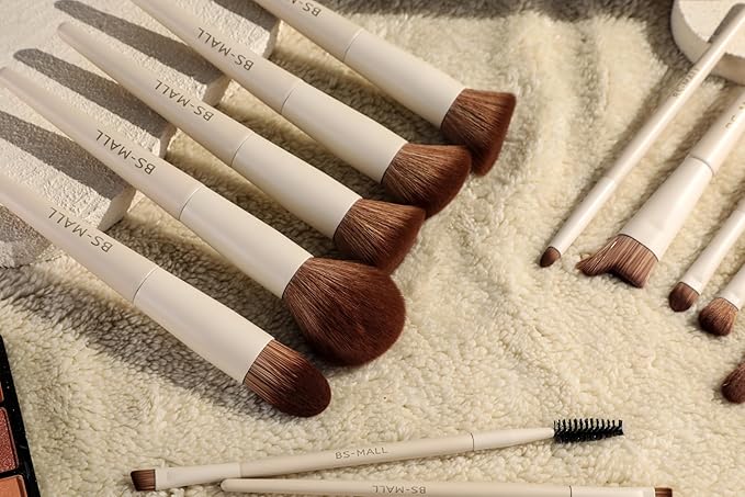 BS-MALL Professional Makeup Brush Set 18 Pcs Premium Synthetic Foundation Powder Concealers Eye Shadows Blush Makeup Brushes with Travel Case (Matte white beige)